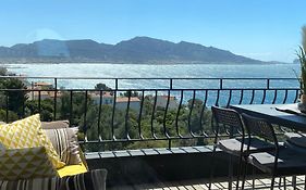Vu Sur Mer Corniche